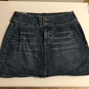 BKLE Skirt waist size 29 blue jean